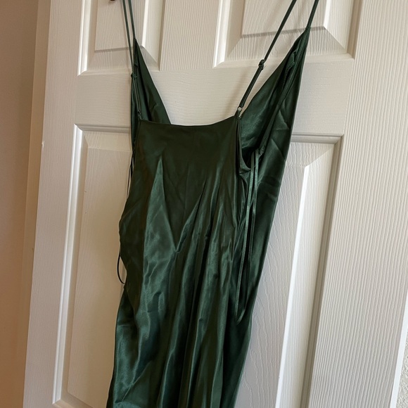 Satin Green Zara Dress Medium New w Tags - Picture 4 of 5